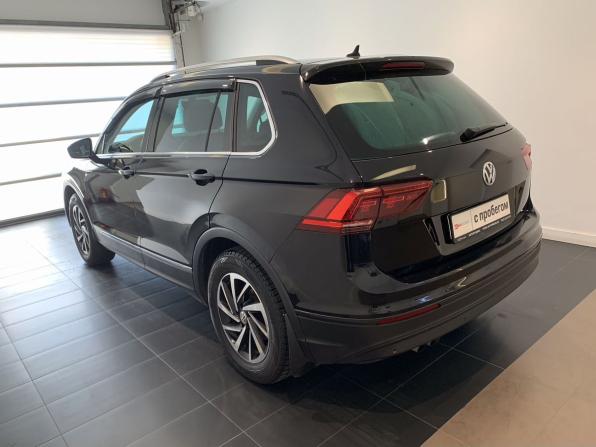 Volkswagen Tiguan II с пробегом 2018 года, цена 1 769 000 рублей, 184799 км, внедорожник, Автокод Объявления