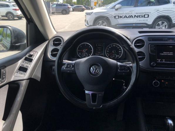 Volkswagen Tiguan I Рестайлинг с пробегом 2011 года, цена 884 000 рублей, 393599 км, внедорожник, Автокод Объявления