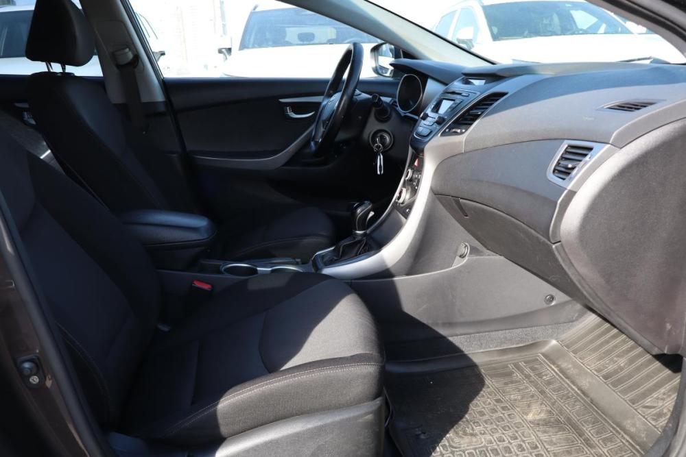 Hyundai Elantra V (MD) Рестайлинг Санкт-Петербург  - изображение 11