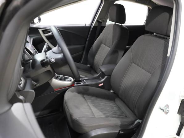 Opel Astra J с пробегом 2011 года, цена 749 000 рублей, 173318 км, хэтчбек, Автокод Объявления