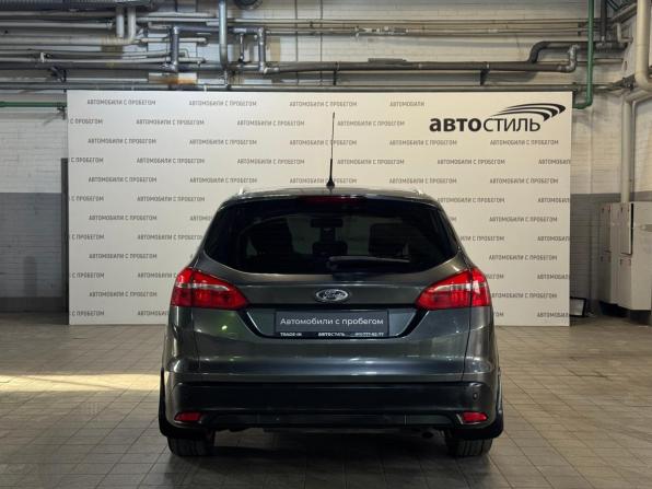 Ford Focus III Рестайлинг с пробегом 2015 года, цена 879 000 рублей, 202000 км, универсал, Автокод Объявления