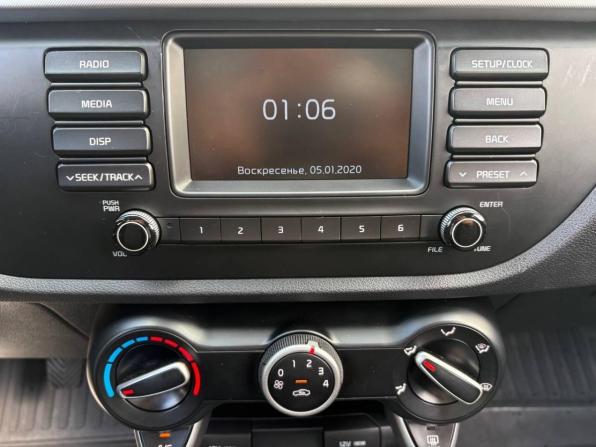 Kia Rio IV с пробегом 2018 года, цена 1 050 000 рублей, 105000 км, седан, Автокод Объявления