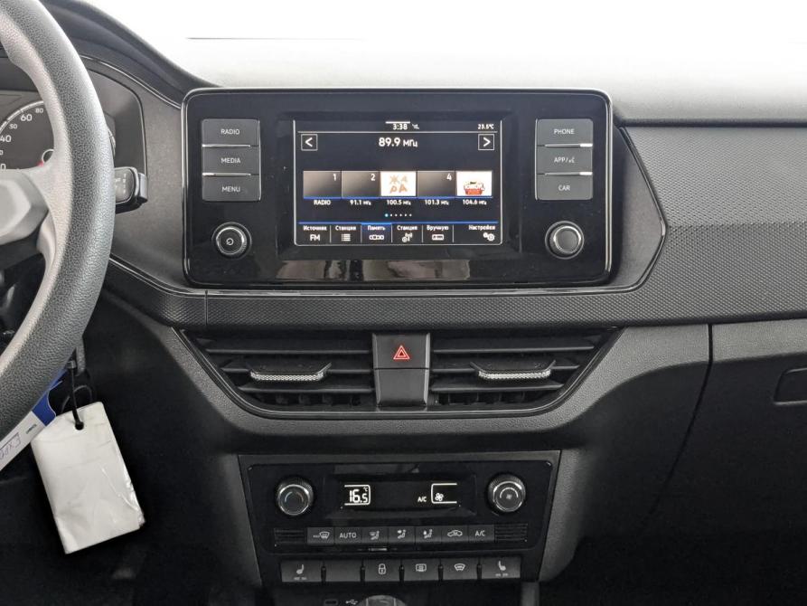 Volkswagen Polo VI Москва  - изображение 17
