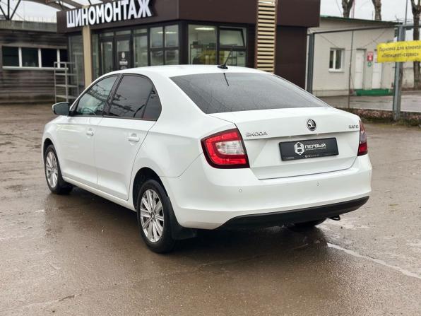 Skoda Rapid I Рестайлинг с пробегом 2018 года, цена 1 100 000 рублей, 110000 км, лифтбек, Автокод Объявления
