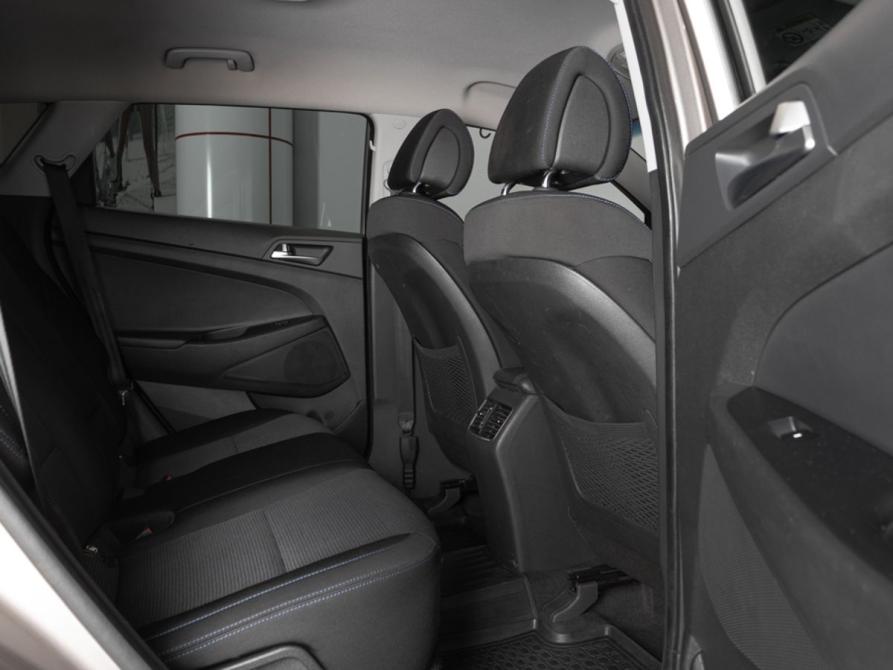 Hyundai Tucson III Казань  - изображение 8