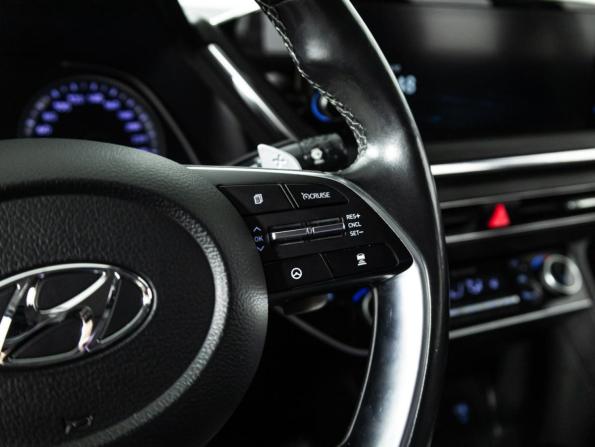 Hyundai Sonata VIII (DN8) с пробегом 2019 года, цена 1 970 000 рублей, 112374 км, седан, Автокод Объявления
