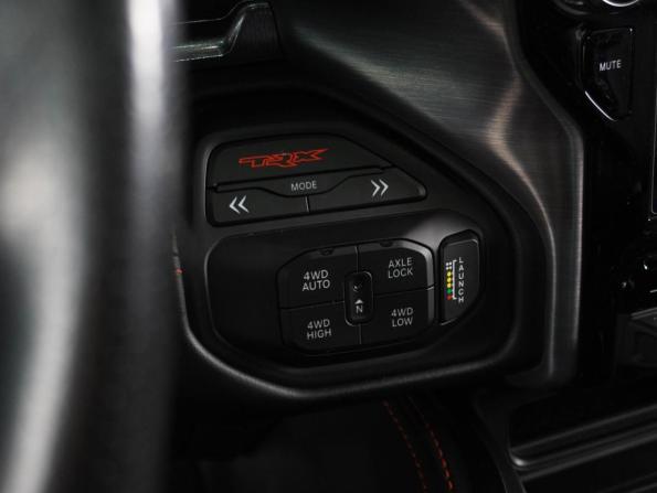 Ram 1500 V с пробегом 2021 года, цена 11 949 000 рублей, 64738 км, offers.body_type.unknown, Автокод Объявления