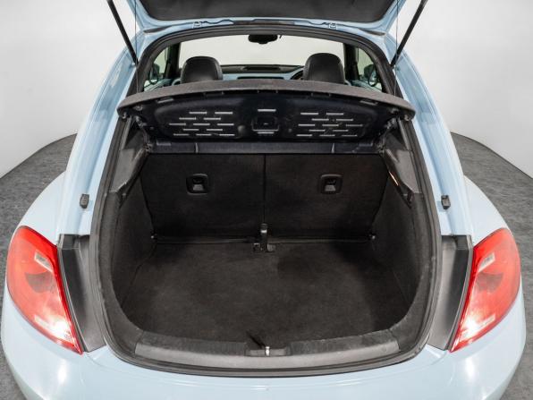 Volkswagen Beetle II (A5) с пробегом 2012 года, цена 1 120 000 рублей, 151729 км, хэтчбек, Автокод Объявления