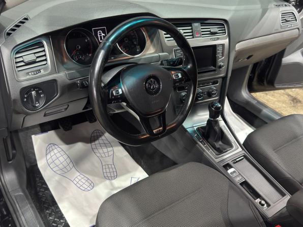 Volkswagen Golf VII с пробегом 2013 года, цена 980 000 рублей, 229957 км, хэтчбек, Автокод Объявления