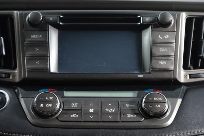 Toyota RAV4 IV (XA40) с пробегом 2014 года, цена 2 109 000 рублей, 183000 км, внедорожник, Автокод Объявления