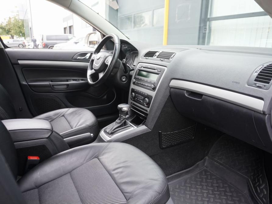 Skoda Octavia II (A5) Рестайлинг Москва  - изображение 11