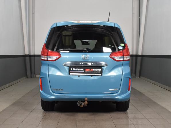Honda Freed II с пробегом 2017 года, цена 1 299 995 рублей, 203833 км, компактвэн, Автокод Объявления