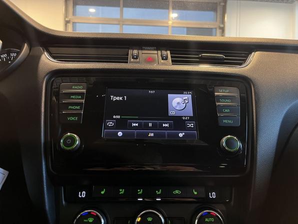 Skoda Octavia III (A7) с пробегом 2013 года, цена 1 300 000 рублей, 241465 км, лифтбек, Автокод Объявления