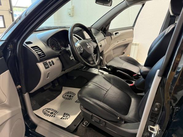 Mitsubishi Pajero Sport II Рестайлинг с пробегом 2014 года, цена 1 625 000 рублей, 277409 км, внедорожник, Автокод Объявления