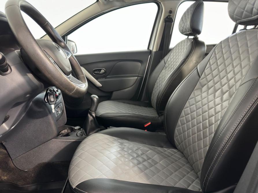 Renault Sandero II Рестайлинг Великий Новгород  - изображение 8