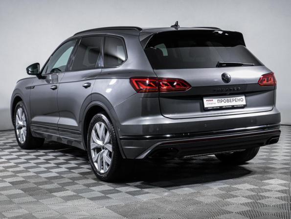 Volkswagen Touareg III с пробегом 2021 года, цена 4 800 000 рублей, 133650 км, внедорожник, Автокод Объявления