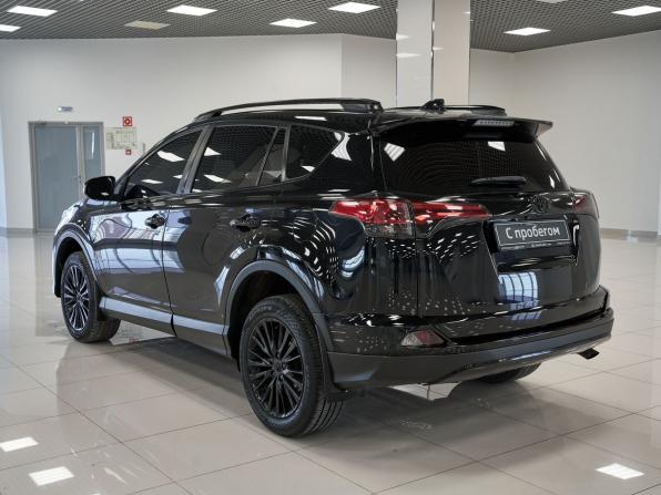 Toyota RAV4 IV (XA40) Рестайлинг с пробегом 2018 года, цена 2 536 000 рублей, 131767 км, внедорожник, Автокод Объявления