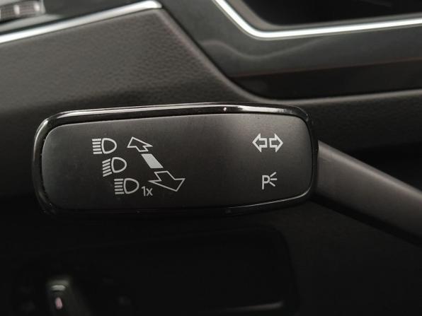 Volkswagen Tiguan II Рестайлинг с пробегом 2021 года, цена 3 719 000 рублей, 75786 км, внедорожник, Автокод Объявления