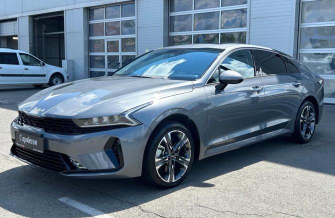 Kia K5 III с пробегом 2025 года, цена 3 600 000 рублей, 8000 км, седан, Автокод Объявления