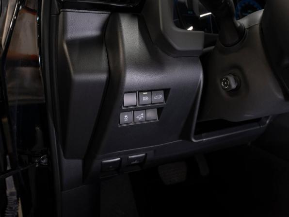 Toyota Land Cruiser 300 Series с пробегом 2025 года, цена 14 200 000 рублей, 50 км, внедорожник, Автокод Объявления