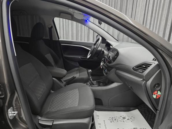 Lada (ВАЗ) Vesta I с пробегом 2019 года, цена 849 000 рублей, 128000 км, седан, Автокод Объявления