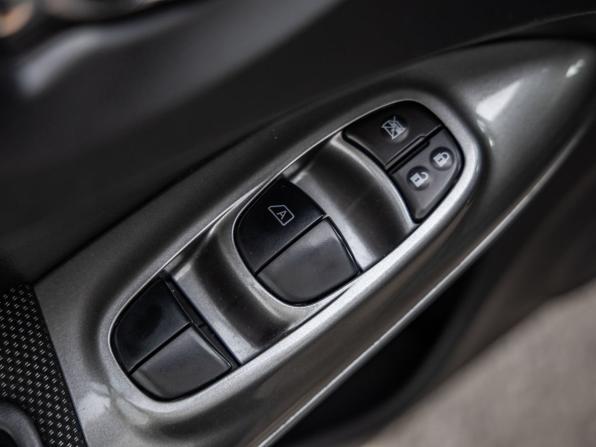 Nissan Juke I с пробегом 2013 года, цена 998 000 рублей, 107090 км, внедорожник, Автокод Объявления