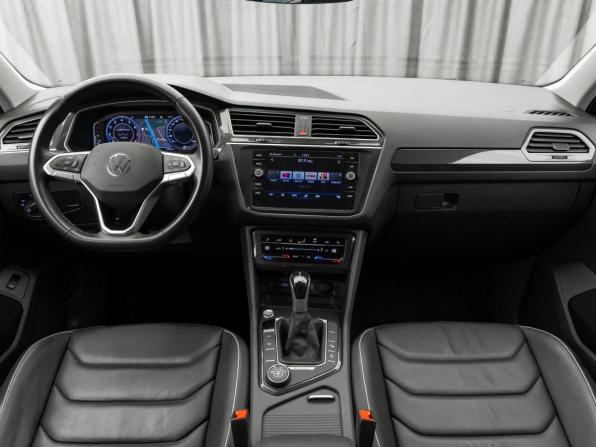 Volkswagen Tiguan II с пробегом 2020 года, цена 3 590 000 рублей, 98855 км, внедорожник, Автокод Объявления