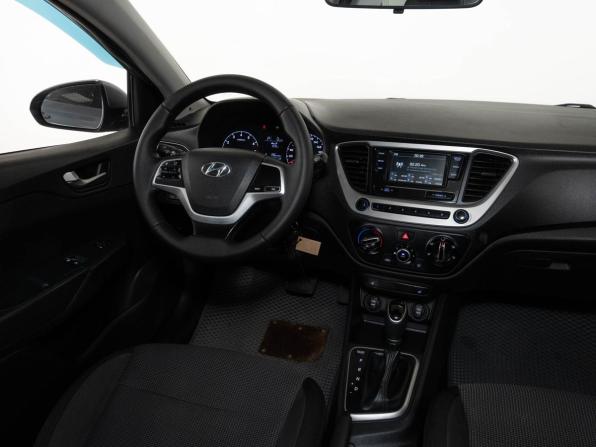 Hyundai Solaris II с пробегом 2017 года, цена 1 277 000 рублей, 152298 км, седан, Автокод Объявления