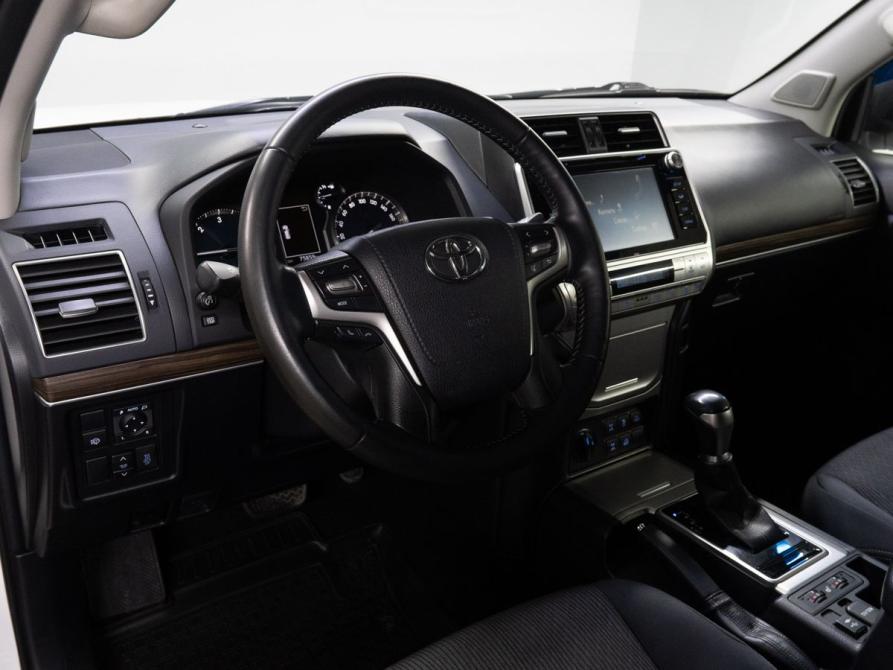 Toyota Land Cruiser Prado 150 Series Рестайлинг 2 Тюмень  - изображение 10