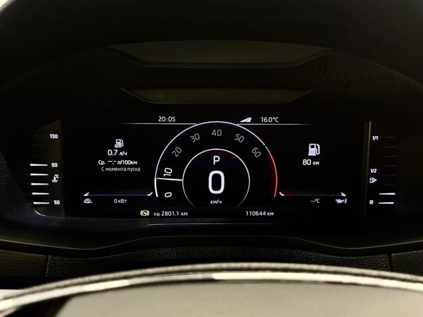 Skoda Karoq I с пробегом 2021 года, цена 2 349 000 рублей, 110643 км, внедорожник, Автокод Объявления