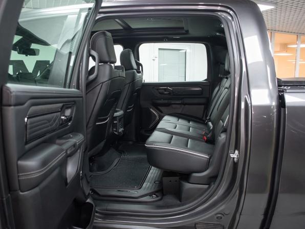 Ram 1500 V Рестайлинг с пробегом 2026 года, цена 10 499 000 рублей, 44 км, offers.body_type.unknown, Автокод Объявления