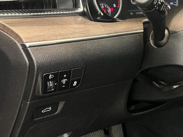 Kia K5 III с пробегом 2020 года, цена 2 320 000 рублей, 117274 км, седан, Автокод Объявления