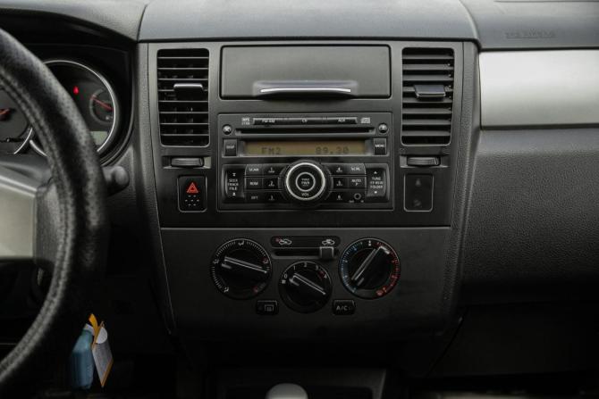 Nissan Tiida I Рестайлинг с пробегом 2012 года, цена 778 000 рублей, 185200 км, седан, Автокод Объявления