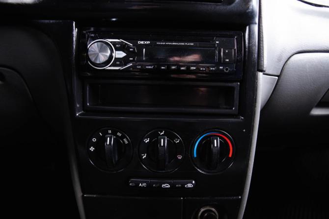 Kia Spectra I Рестайлинг 2 с пробегом 2008 года, цена 379 000 рублей, 140000 км, седан, Автокод Объявления