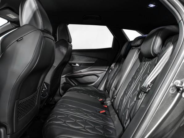 Peugeot 3008 II с пробегом 2017 года, цена 2 225 000 рублей, 9411 км, внедорожник, Автокод Объявления