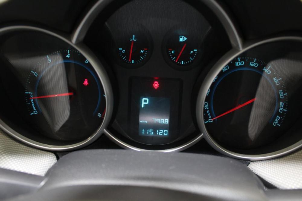 Chevrolet Cruze I Кемерово  - изображение 16