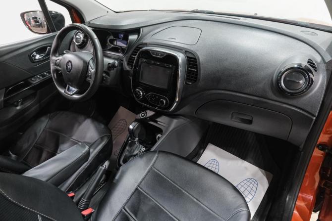 Renault Kaptur I с пробегом 2016 года, цена 1 569 000 рублей, 162000 км, внедорожник, Автокод Объявления