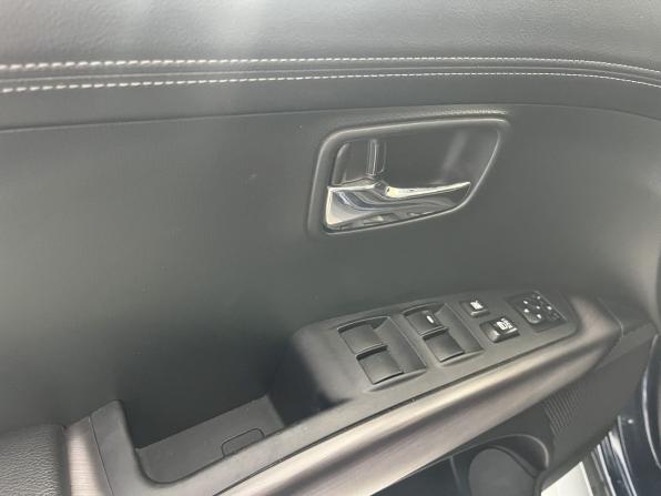 Mitsubishi Outlander II Рестайлинг с пробегом 2011 года, цена 1 046 500 рублей, 200306 км, внедорожник, Автокод Объявления