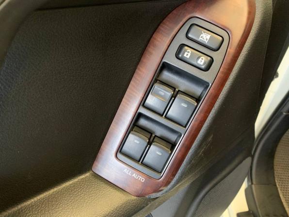 Toyota Land Cruiser Prado 150 Series Рестайлинг 1 с пробегом 2016 года, цена 3 766 018 рублей, 165469 км, внедорожник, Автокод Объявления