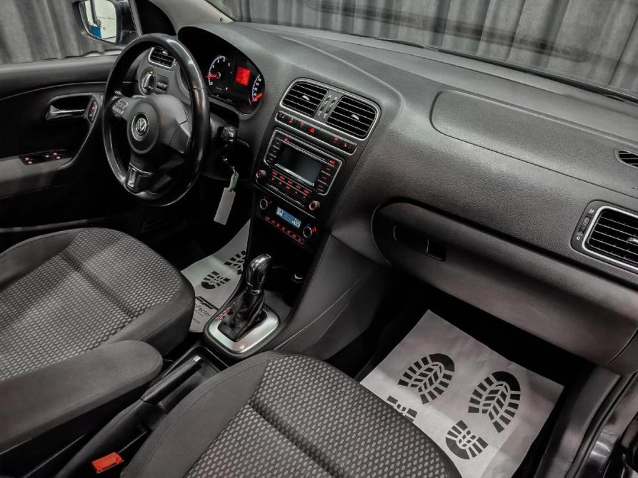 Volkswagen Polo V Красноярск  - изображение 11