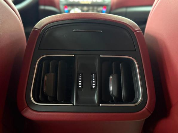 Maserati Levante I с пробегом 2018 года, цена 4 430 000 рублей, 88942 км, внедорожник, Автокод Объявления