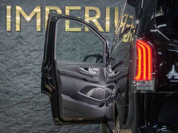 Mercedes-Benz V-Класс III (W447) Рестайлинг 2 с пробегом 2026 года, цена 14 890 000 рублей, 10 км, минивэн, Автокод Объявления