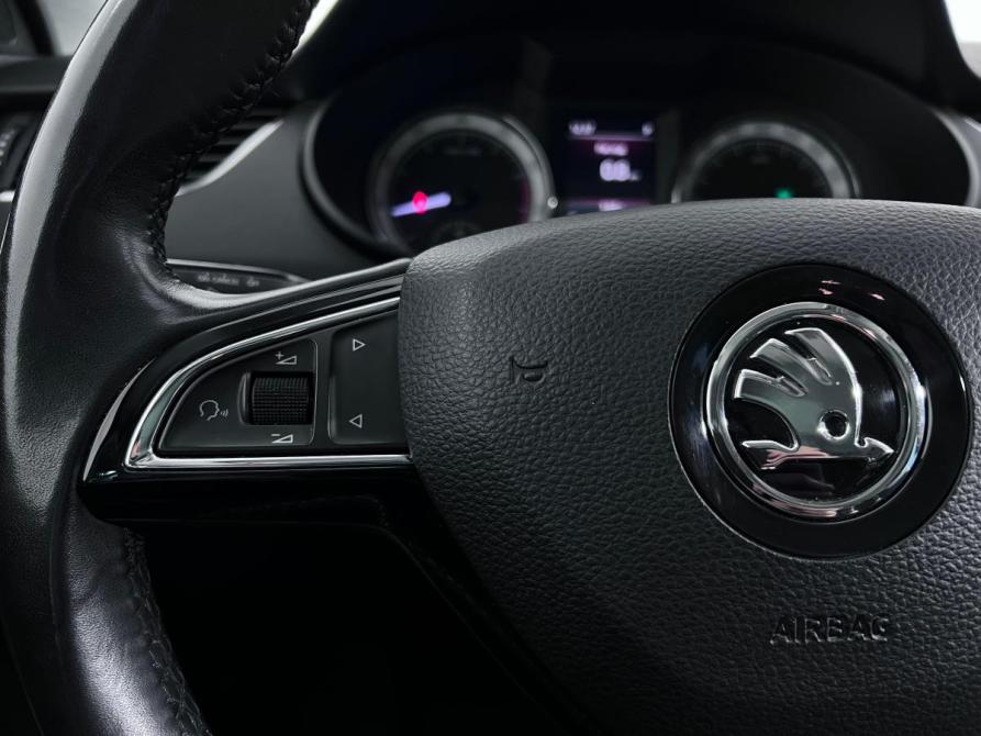 Skoda Octavia III (A7) Рестайлинг Ростов-на-Дону  - изображение 12