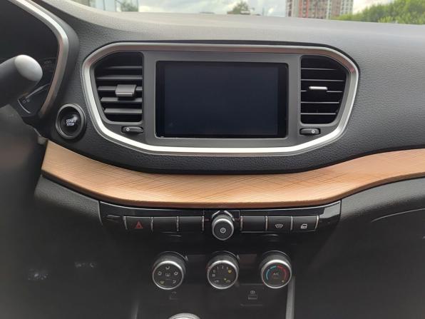 Lada (ВАЗ) Vesta I Рестайлинг (NG) с пробегом 2024 года, цена 1 360 000 рублей, 27717 км, седан, Автокод Объявления