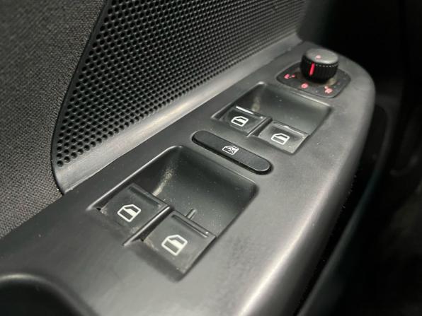 Volkswagen Jetta V с пробегом 2008 года, цена 669 000 рублей, 309962 км, седан, Автокод Объявления