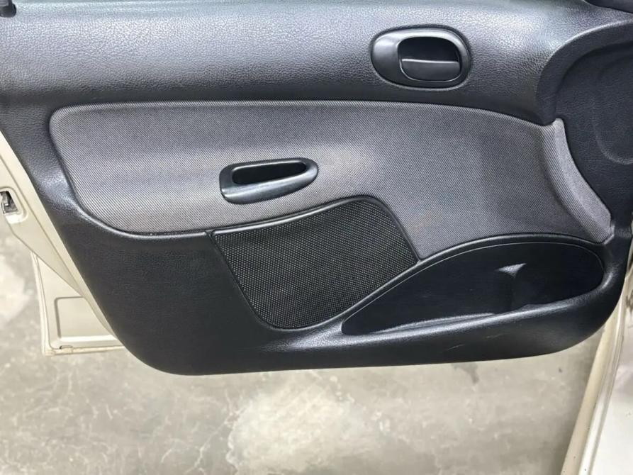 Peugeot 206 Саратов  - изображение 12