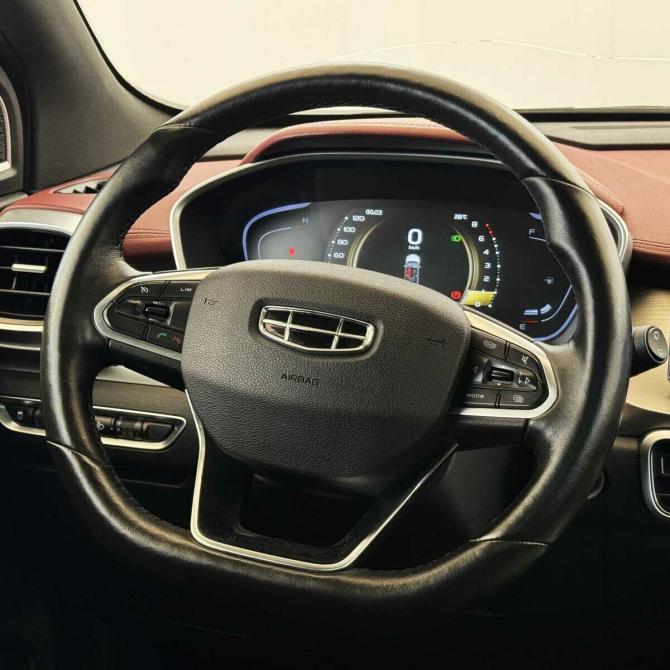 Geely Coolray I Москва  - изображение 9
