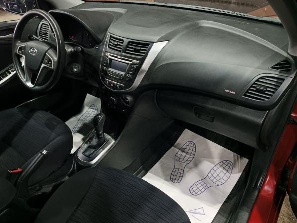 Hyundai Solaris I Рестайлинг с пробегом 2015 года, цена 1 080 000 рублей, 117410 км, хэтчбек, Автокод Объявления