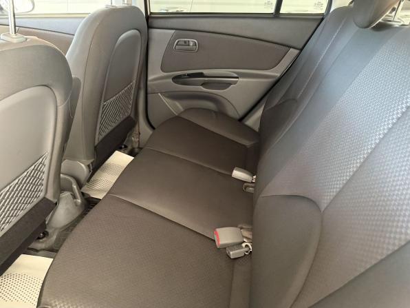Kia Rio II Рестайлинг с пробегом 2010 года, цена 650 000 рублей, 82894 км, седан, Автокод Объявления