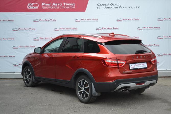 Lada (ВАЗ) Vesta I с пробегом 2017 года, цена 950 000 рублей, 140179 км, универсал, Автокод Объявления